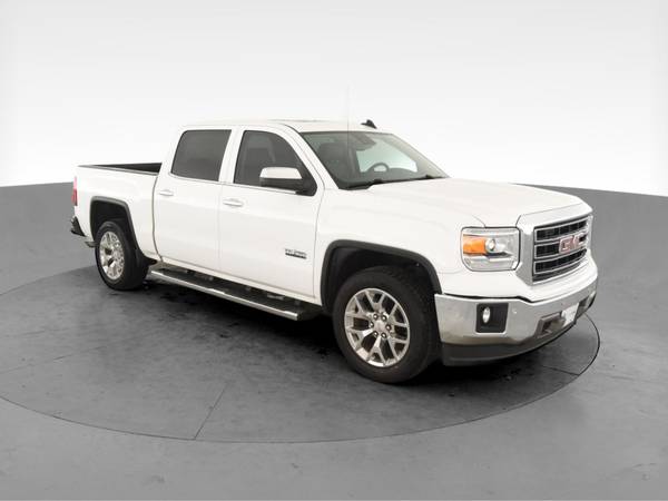 2015 GMC Sierra 1500 Crew Cab SLT Pickup 4D 5 3/4 ft pickup White for sale in Arlington, District Of Columbia – photo 15