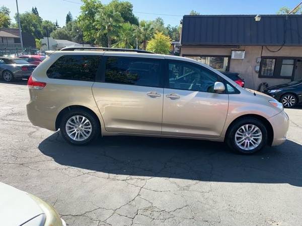 2012 Toyota Sienna XLE 8-Passenger*Back Up Camera*DVD Player*Financing for sale in Fair Oaks, CA – photo 6