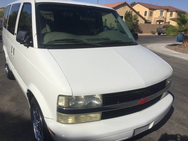 2000 Astro Van for sale in Las Vegas, NV