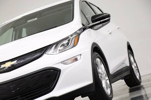 $14013 OFF MSRP!!! ALL NEW Chevy *BOLT EV LT* Electric White... for sale in Clinton, MO – photo 17