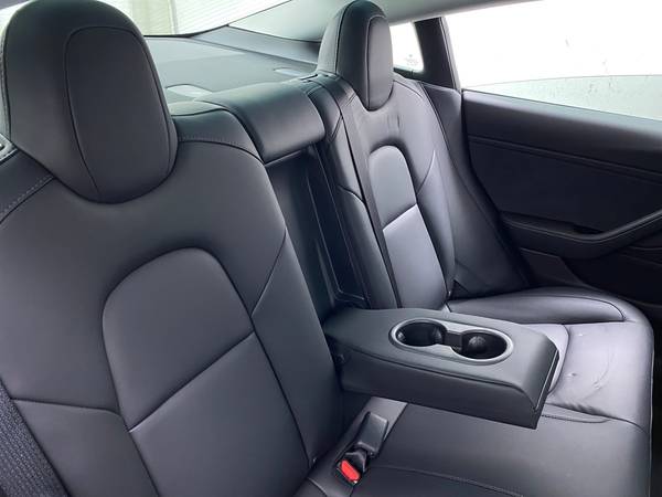 2019 Tesla Model 3 Mid Range Sedan 4D sedan Black - FINANCE ONLINE -... for sale in Worcester, MA – photo 18
