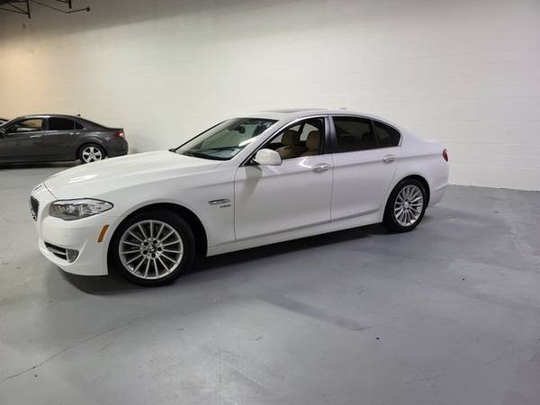 2012 BMW 5 Series - Financing Available! - cars & trucks - by dealer... for sale in Glenview, IL – photo 4