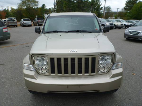 2011 JEEP PATRIOT 4X4 AUTOMATIC CLEAN RUNS/DRIVES GOOD GREAT LOW PRICE for sale in Milford, ME – photo 8