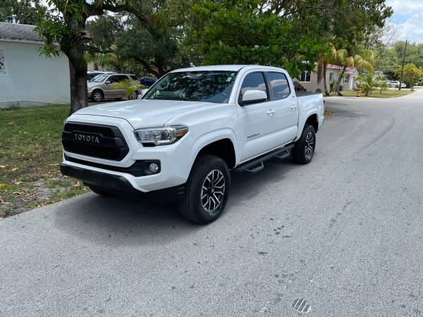 2016 Toyota Tacoma - - by dealer - vehicle automotive for sale in Hollywood, FL – photo 6