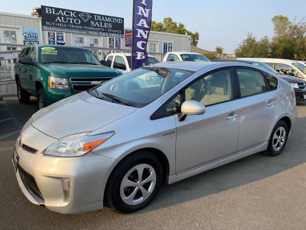 2015 Toyota Prius Three 4dr Hatchback - Comes with Warranty! - cars... for sale in Rancho Cordova, CA – photo 4