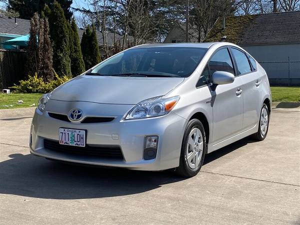 2010 Toyota Prius Clean Title! All Weather Mats 2 Keys & Remotes for sale in Portland, OR – photo 4