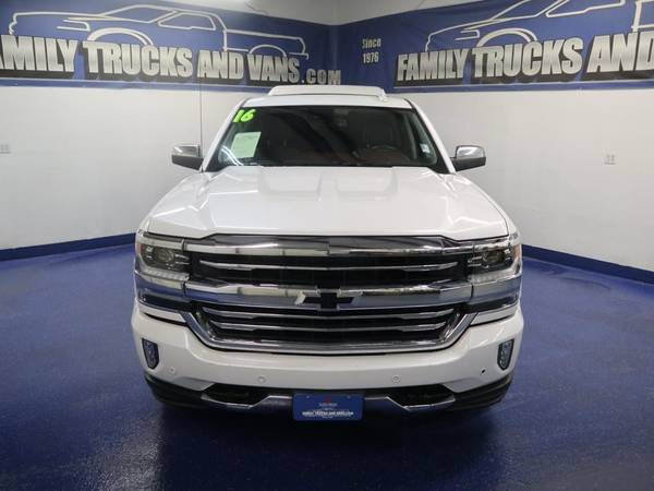 2016 Chevrolet Silverado 4WD Chevy Truck High Country 1500 4x4 Crew... for sale in Denver , CO – photo 3
