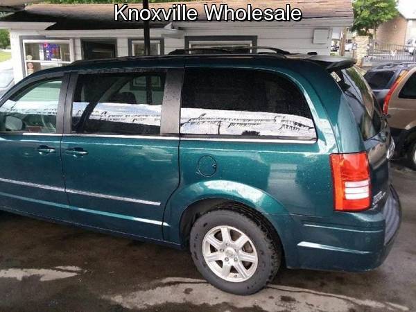 2009 Chrysler Town and Country Touring 4dr Mini Van for sale in Knoxville, TN – photo 6
