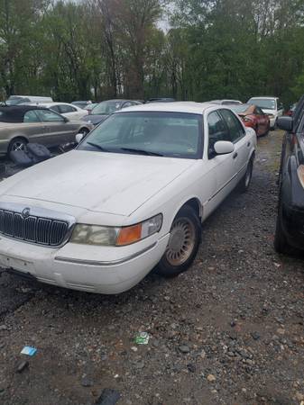 2001 Mercury Grand Marquis - 150k miles for sale in Fayetteville, GA – photo 3