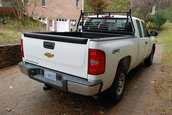 2013 Chevrolet 1500, Ext Cab, 4WD, White 46k miles for sale in Morrisville, NC – photo 8