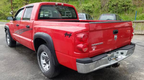 2005 Dodge Dakota ST 4x4 - - by dealer - vehicle for sale in Laceyville, PA – photo 8
