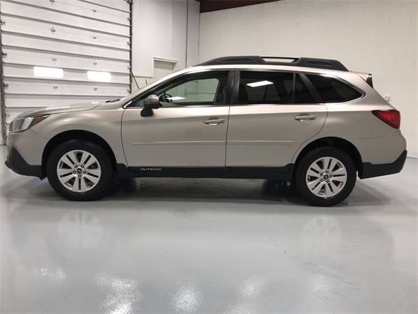 2019 Subaru Outback 2 5i with - - by dealer - vehicle for sale in Wapakoneta, OH – photo 10