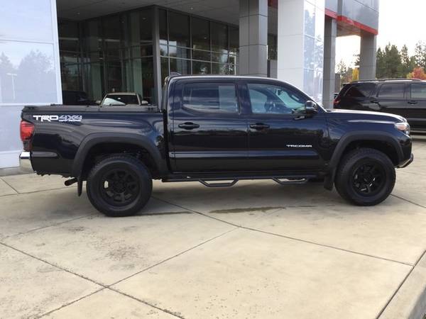 2018 Toyota Tacoma Midnight Black Metallic Buy Now! for sale in Bend, OR – photo 7
