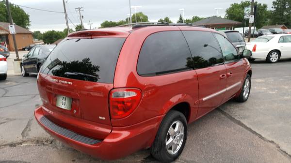 2003 DODGE GRAND CARAVAN "ES" -- 605 AUTOMOTIVE - cars & trucks - by... for sale in Sioux Falls, SD – photo 19