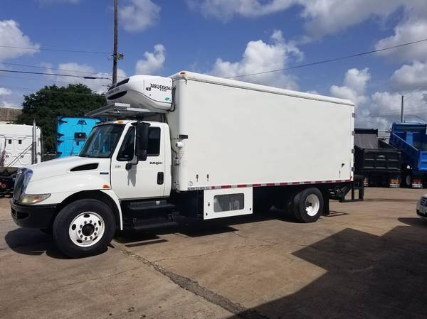 2008 INTERNATIONAL 4500 DT466 Auto 18' Reefer Box Lift Gate... for sale in Houston, TX – photo 12