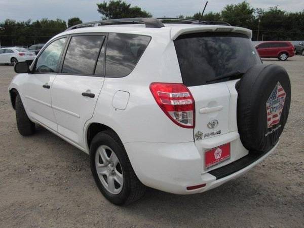 2011 Toyota RAV4 SUV Base - White for sale in Bonham, TX – photo 7