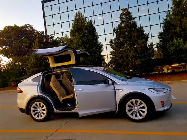 Full optioned 2016 Tesla X 90D / Low miles /2+2+2 seats for sale in Burlingame, CA – photo 2