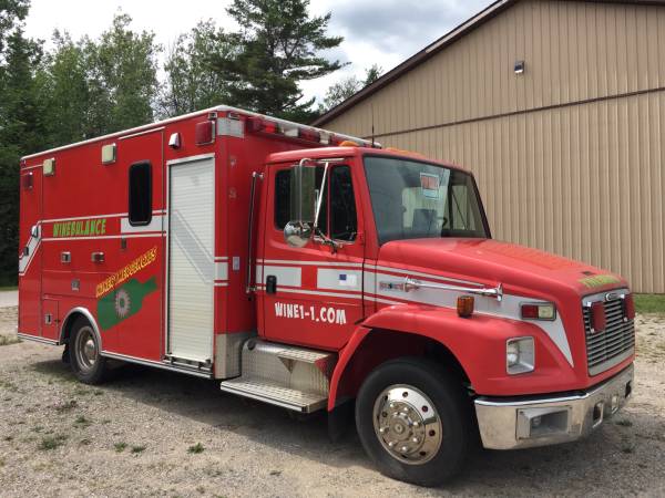 Utility Ambulance for sale for sale in Suttons Bay, MI – photo 6
