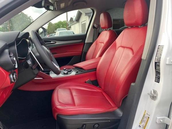 2018 Alfa Romeo Stelvio Sport 1 OWNER - - by dealer for sale in Spring, TX – photo 11