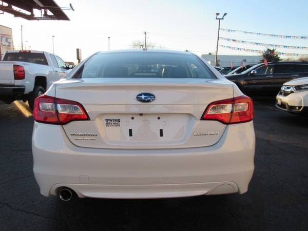 2015 Subaru Legacy 2.5i Limited - cars & trucks - by dealer -... for sale in Rockford, IL – photo 7