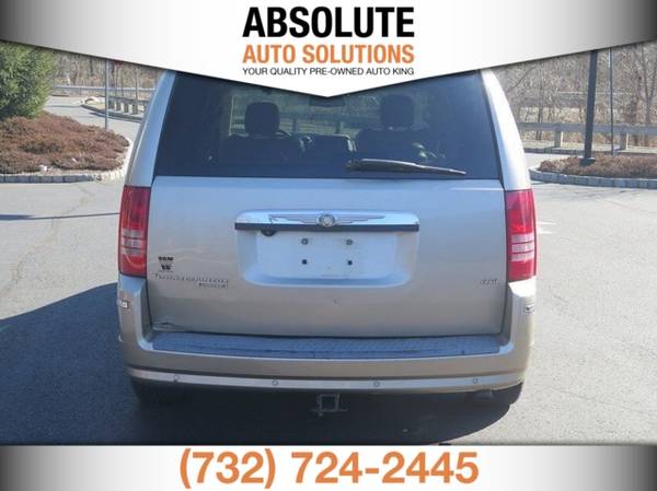 2008 Chrysler Town & Country Limited 4dr Mini Van for sale in Hamilton, NJ – photo 8