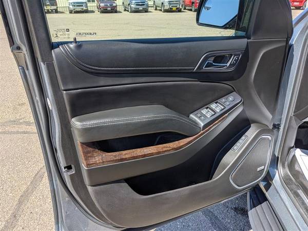 2018 Chevrolet Suburban LT 1500 - - by dealer for sale in Webster, SD – photo 5