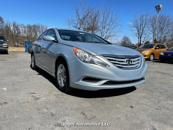2011 Hyundai Sonata GLS Auto - - by dealer - vehicle for sale in Lancaster, PA – photo 3