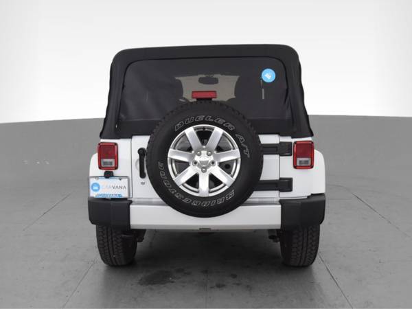 2015 Jeep Wrangler Unlimited Sahara Sport Utility 4D suv White - -... for sale in Chicago, IL – photo 9