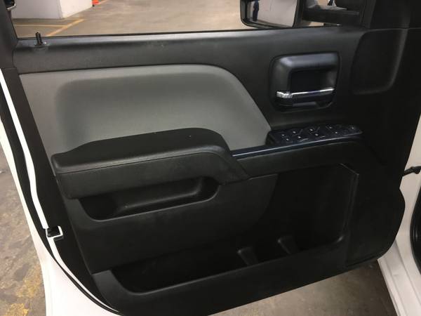 2016 Chevrolet Silverado K3500HD Crew Cab 4X4 Flatbed 6 6L Duramax for sale in Arlington, TX – photo 9