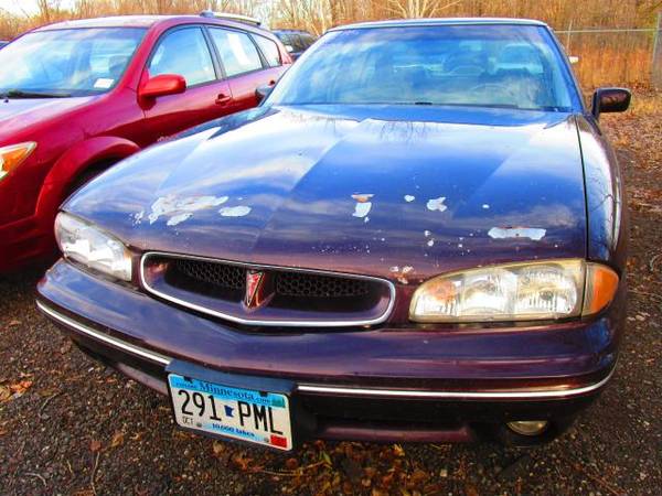 1997 Pontiac Bonneville 4dr Sdn SE - cars & trucks - by dealer -... for sale in Lino Lakes, MN – photo 2