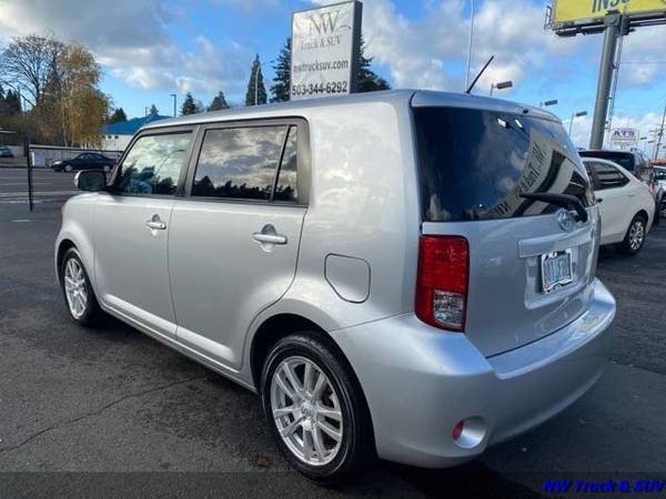 2011 Scion xB 1-Owner Automatic Low Mils Local Hatchback - cars &... for sale in Milwaukee, OR – photo 3