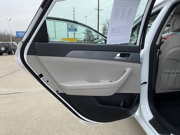 2017 Hyundai Sonata 4d Sedan ECO - - by dealer for sale in Cincinnati, OH – photo 21