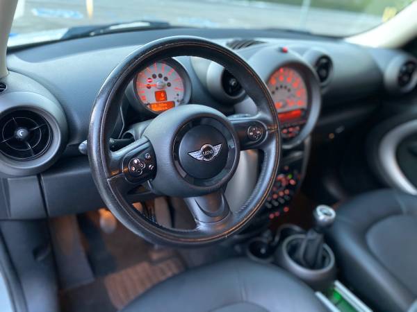 2012 Mini Cooper Countryman *6 Speed Manual* Clean Title - LOW... for sale in Irvine, CA – photo 17