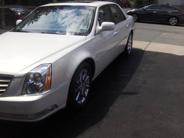 2006 cadillac dts performance for sale in Somerville, MA – photo 2