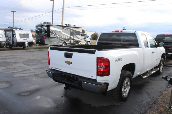 2008 Chevy Silverado LT 4X4-Black Leather-Tow Pkg-V8 for sale in Kalispell,MT, MT – photo 4