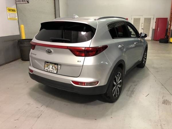 *2018* *Kia* *Sportage* *EX* - cars & trucks - by dealer - vehicle... for sale in Kaneohe, HI – photo 3