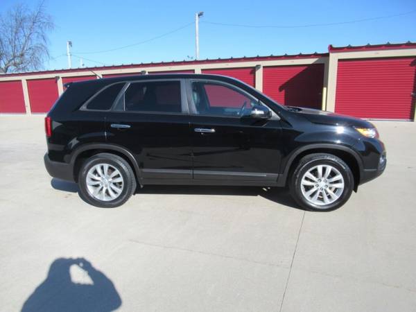 2011 Kia Sorento EX 4dr SUV - - by dealer - vehicle for sale in Bloomington, IL – photo 3
