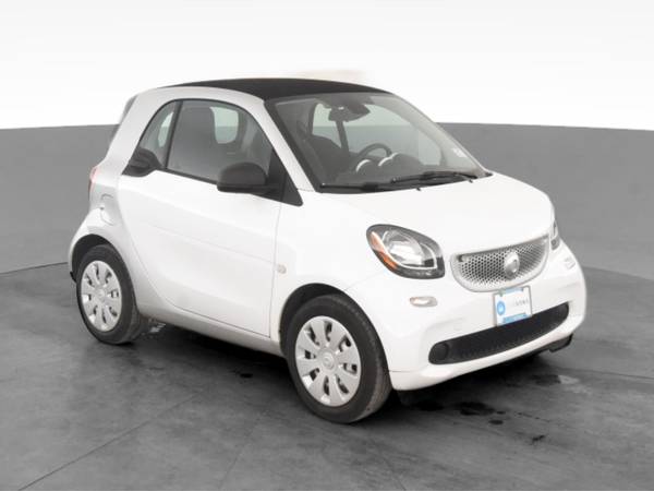 2017 smart fortwo Pure Hatchback Coupe 2D coupe White - FINANCE... for sale in South El Monte, CA – photo 15