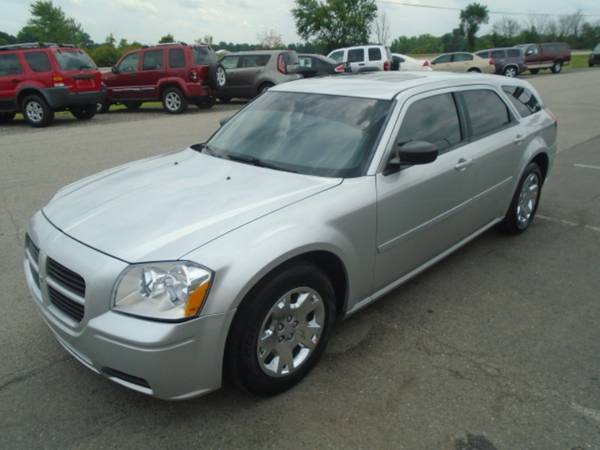 2005 Dodge Magnum SXT for sale in Mooresville, IN – photo 4
