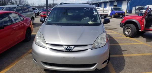 2010 Toyota Sienna LE not running AWD K123 - - by for sale in Worcester, RI – photo 3