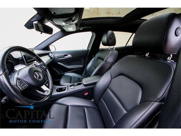 Sporty Crossover w/Nav, KEYLESS GO and Panoramic Roof! Mercedes GLA 25 for sale in Eau Claire, IA – photo 13