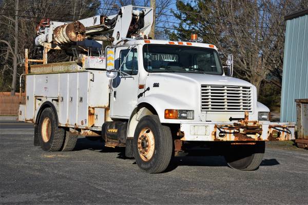 1999 International 4900 Bucket and Auger Diesel - cars & trucks - by... for sale in Dalton, MA – photo 9