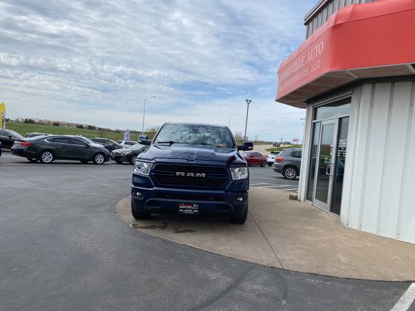 2019 RAM 1500 Big Horn/Lone Star 4x4 Crew Cab 57 Box for sale in Dodgeville, WI – photo 6