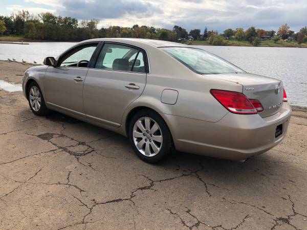 2007 Toyota Avalon - cars & trucks - by owner - vehicle automotive... for sale in West Hartford, CT – photo 5