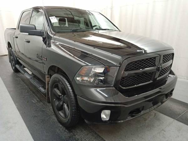 2018 Ram 1500 4x4 4WD Truck Dodge Big Horn Crew Cab for sale in Wilsonville, OR – photo 2