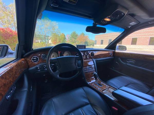 2005 Bentley Arnage R - The Ultimate Bentley - LOW Miles only 29k for sale in Madison, WI – photo 14