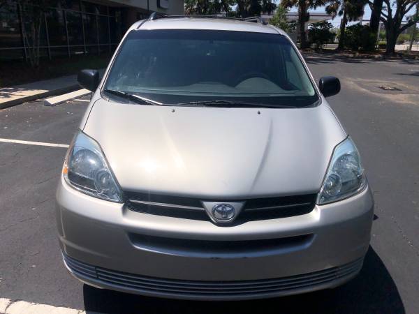 2005 Toyota Sienna LE 3-Row Seat V6 89K Miles Great Condition for sale in Jacksonville, FL – photo 2