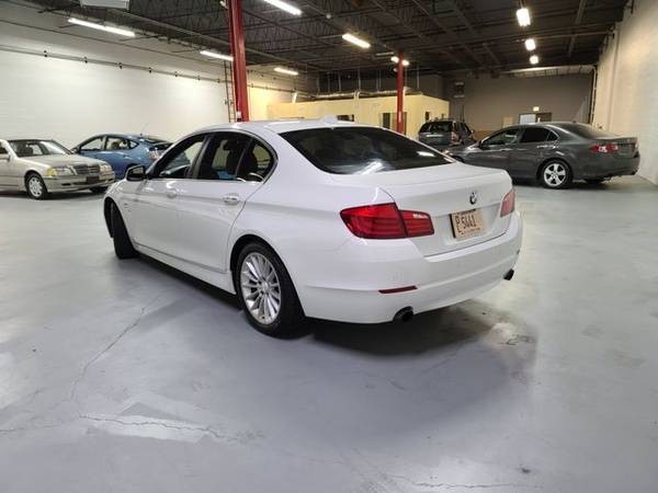 2012 BMW 5 Series - Financing Available! - cars & trucks - by dealer... for sale in Glenview, IL – photo 6