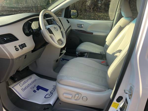 2011 Toyota Sienna XLE Premium - cars & trucks - by owner - vehicle... for sale in Haymarket, District Of Columbia – photo 2
