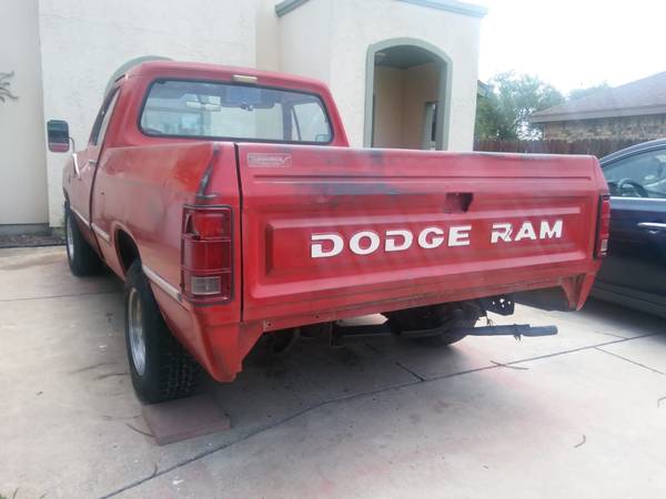 1983 Dodge Ram pick up truck D150 for sale in Brownsville, TX – photo 5